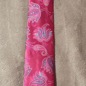 Ted Baker Vibrant Pink Paisley Tie